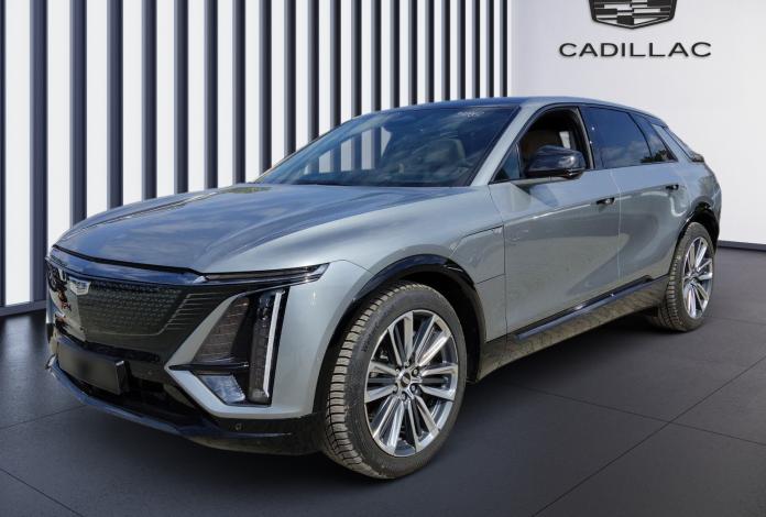 Cadillac Lyriq Sport