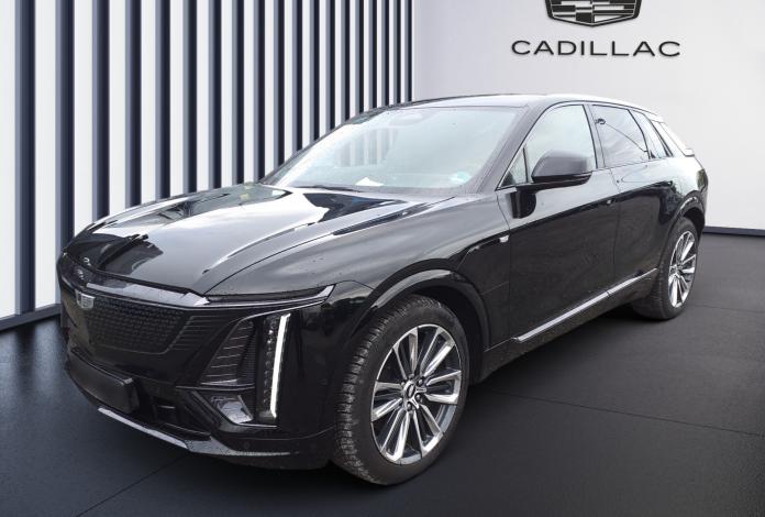 Cadillac Lyriq Sport