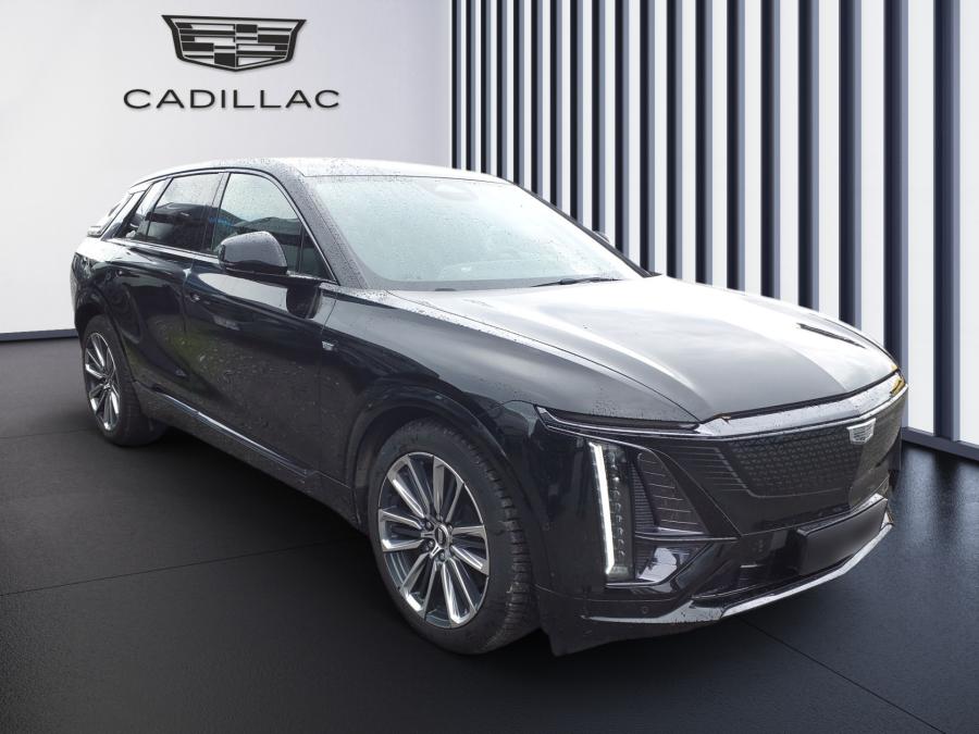 Cadillac Lyriq Sport