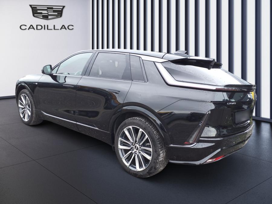 Cadillac Lyriq Sport