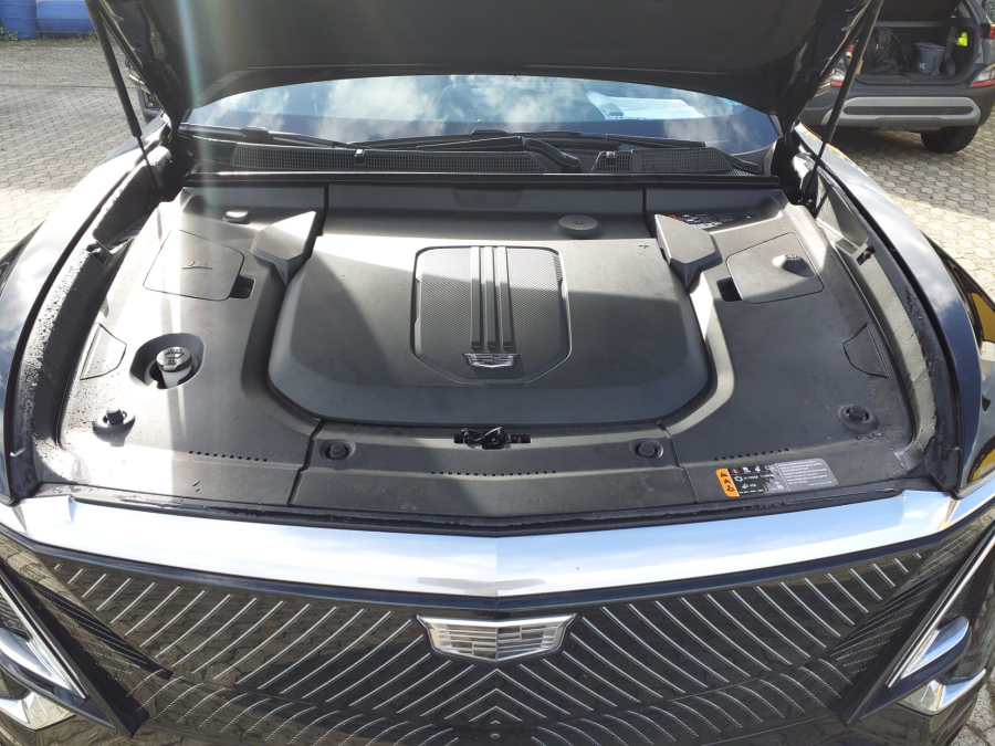 Cadillac Lyriq Luxury