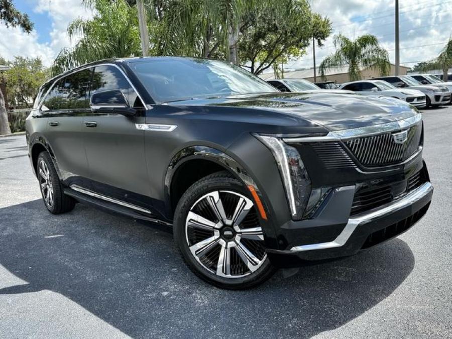 Cadillac Escalade  IQ EV Luxury 
