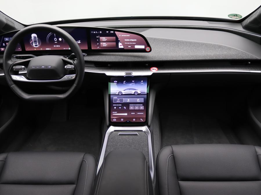 Lucid Air Pure