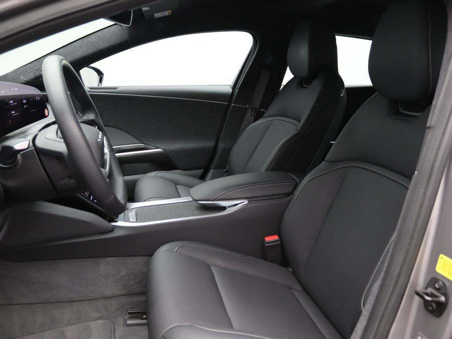 Lucid Air Pure