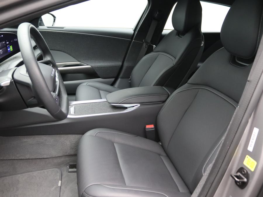 Lucid Air Pure