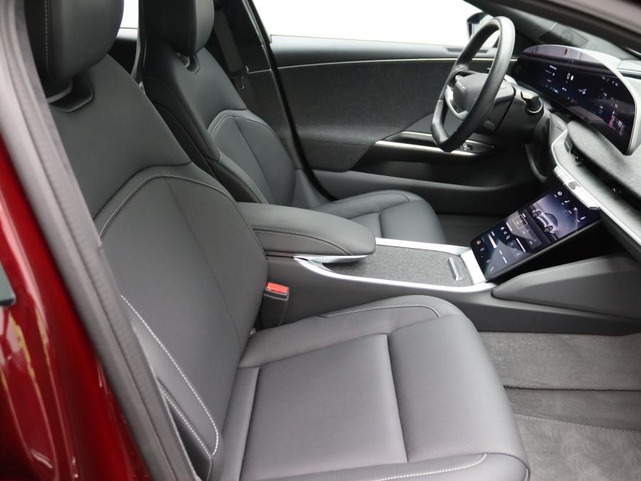 Lucid Air Pure