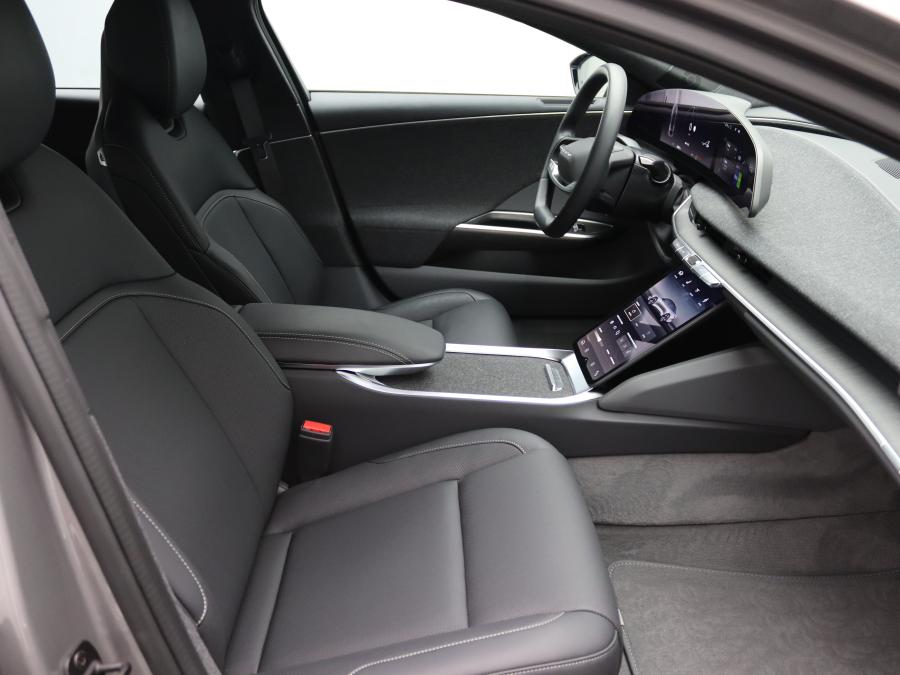 Lucid Air Pure