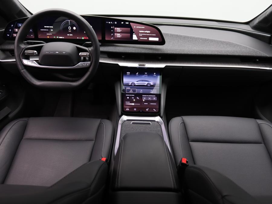 Lucid Air Pure