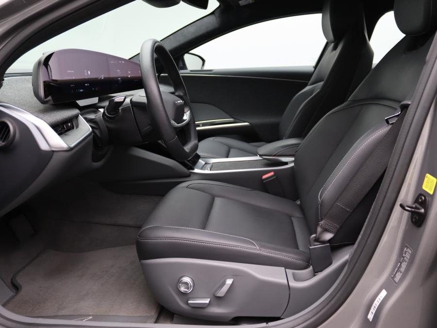 Lucid Air Pure