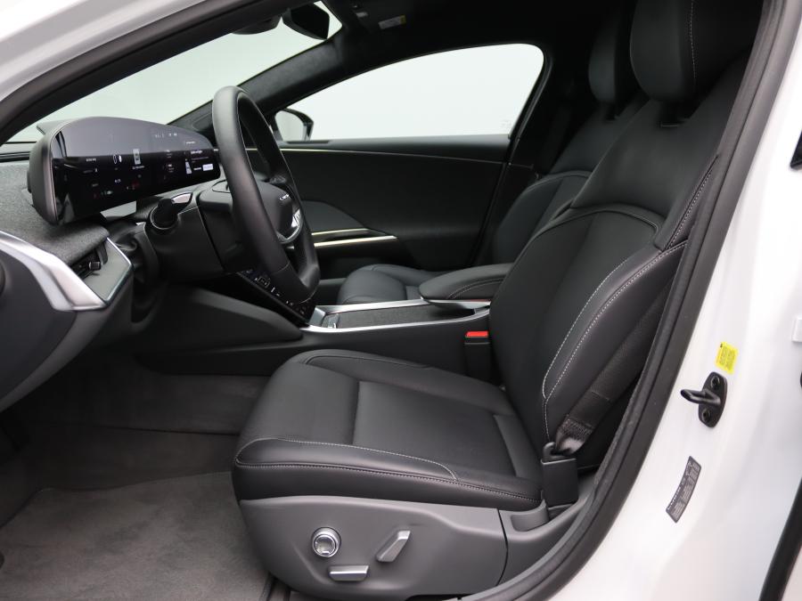 Lucid Air Pure